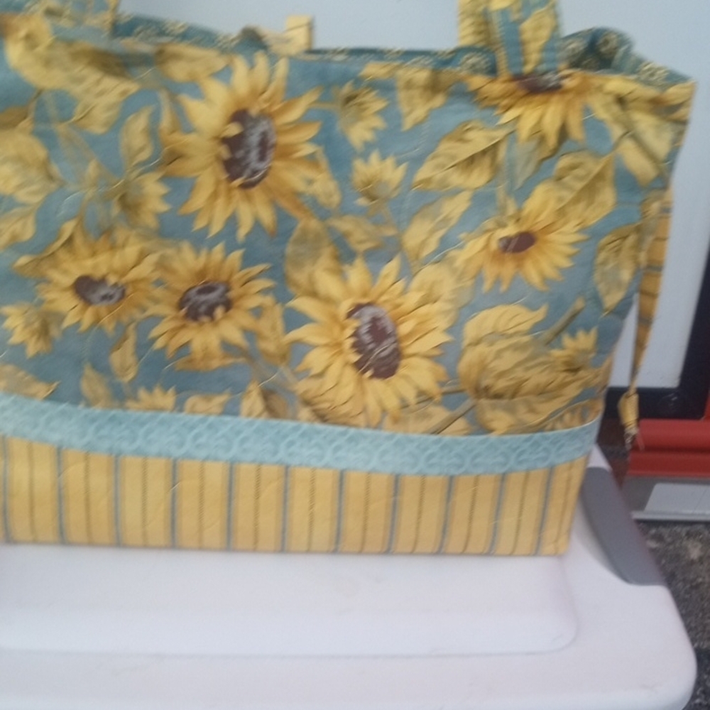 Sunflower Design Baby Gym Bag Purse Tote Carry-All With Handles & Matching Case - Picture 15 of 16